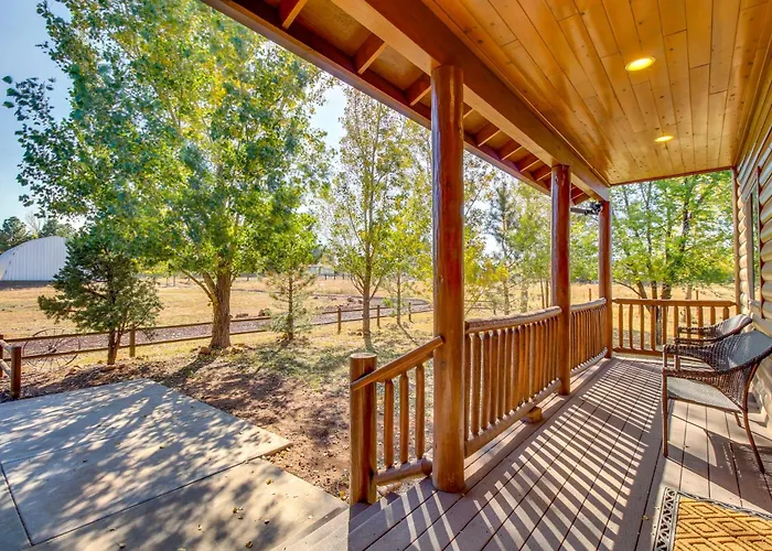 1-acre Fenced Yard: Pet-friendly Show Cabin! Сasa de vacaciones Show Low