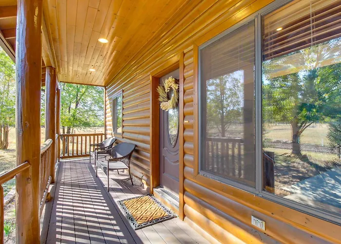 1-acre Fenced Yard: Pet-friendly Show Cabin! Сasa de vacaciones Show Low