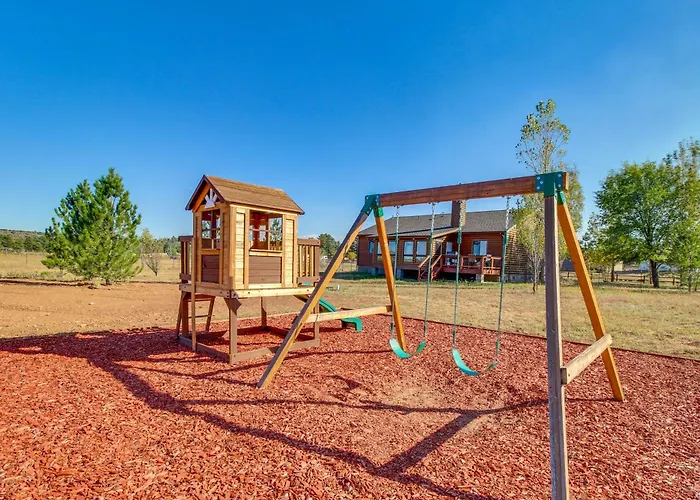 1-acre Fenced Yard: Pet-friendly Show Cabin! Сasa de vacaciones Show Low